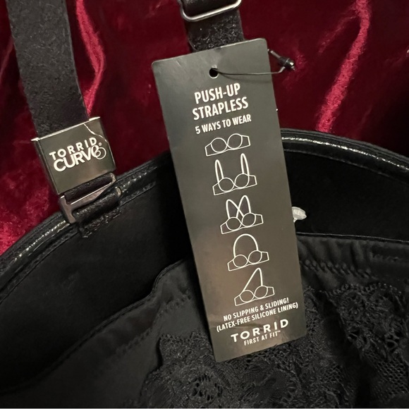 New Torrid Curves underwire Push Up Strapless Bra Size 44G Convertible 5 Ways - Picture 3 of 14